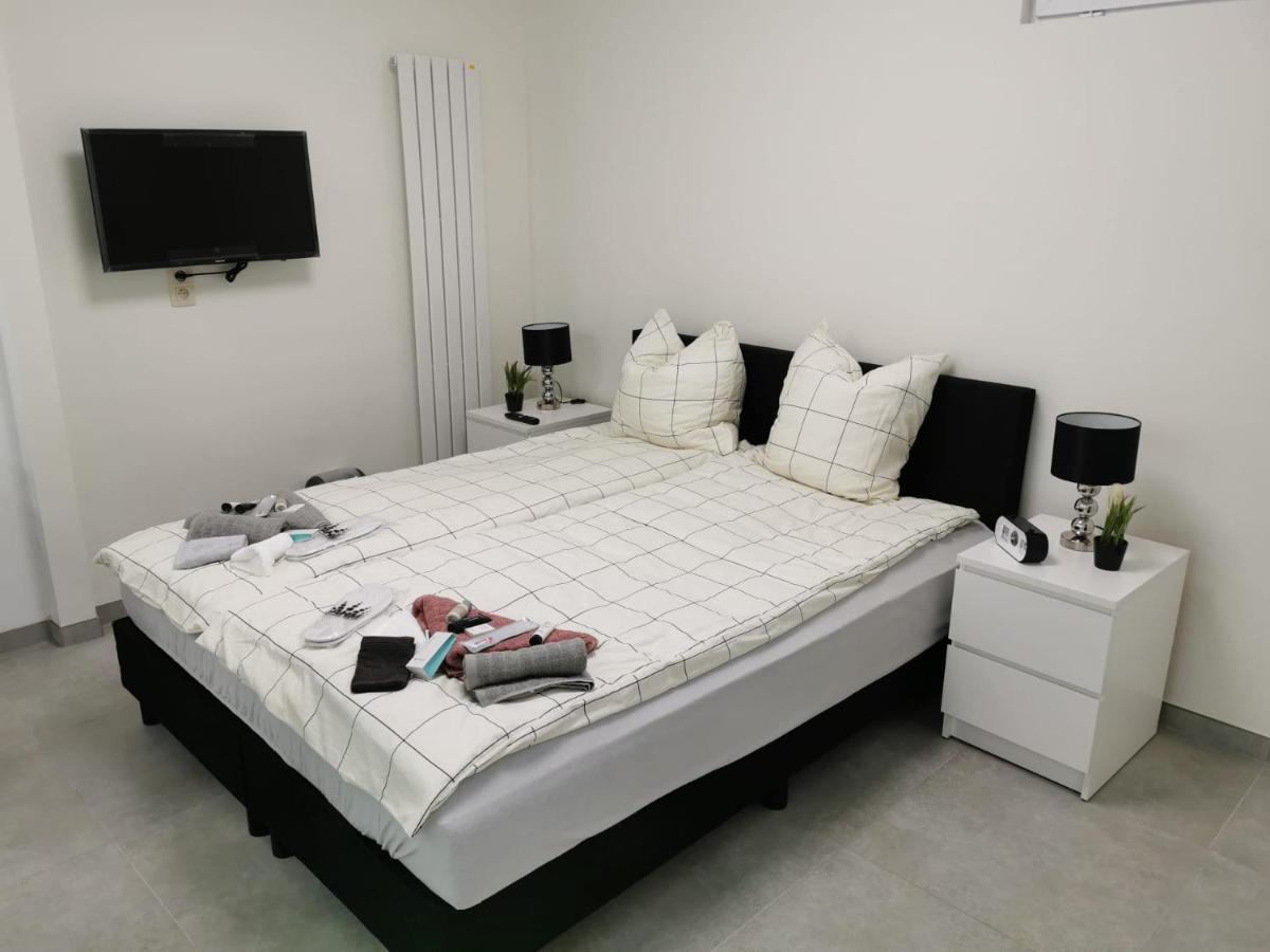 Vakantiehuis H&A 4 Sterren Ieper Exteriör bild